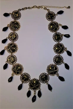 Pirate Queen Necklace -Rico Shop QueenNecklace